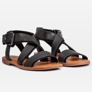 NWB TOMS Sidney Sandals, size 7.5